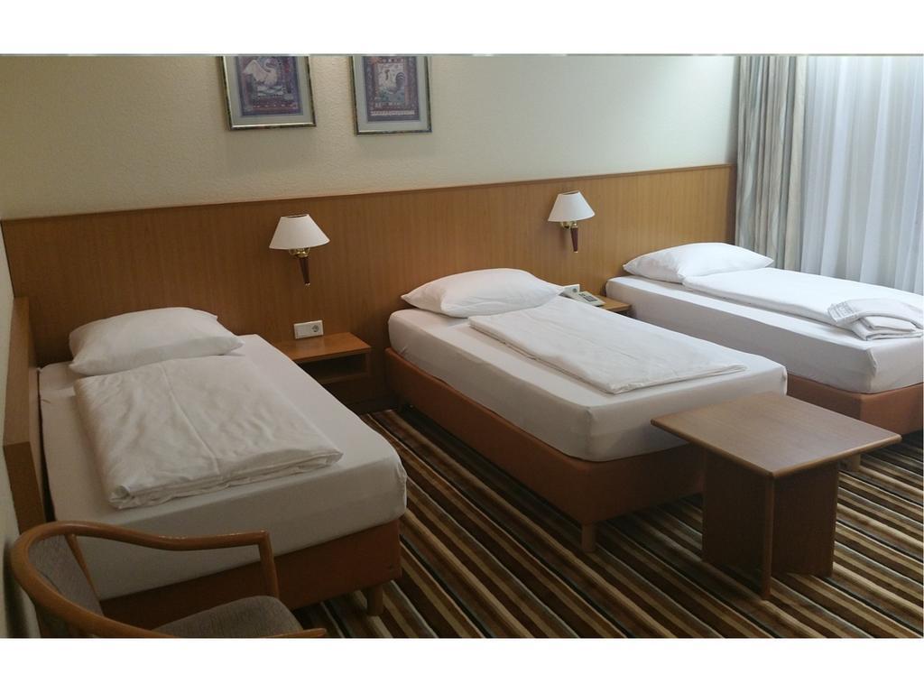 Langwasser Messe Nichtraucherhotel Hotel 3*